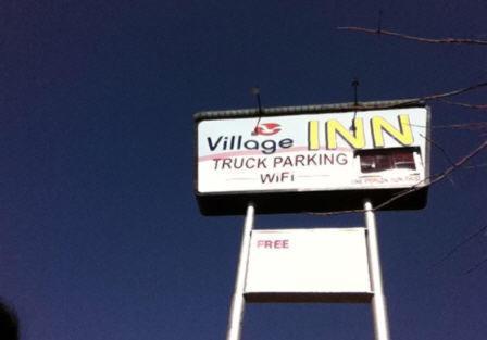 Village Inn Туларе Екстер'єр фото