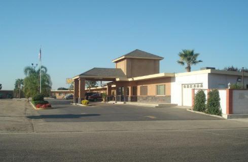 Village Inn Туларе Екстер'єр фото